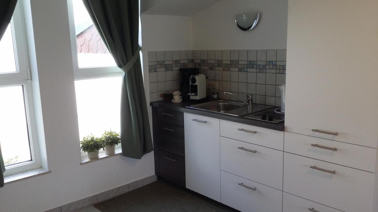 Weingut Apartment Hildegard Gangl Illmitz Exterior photo